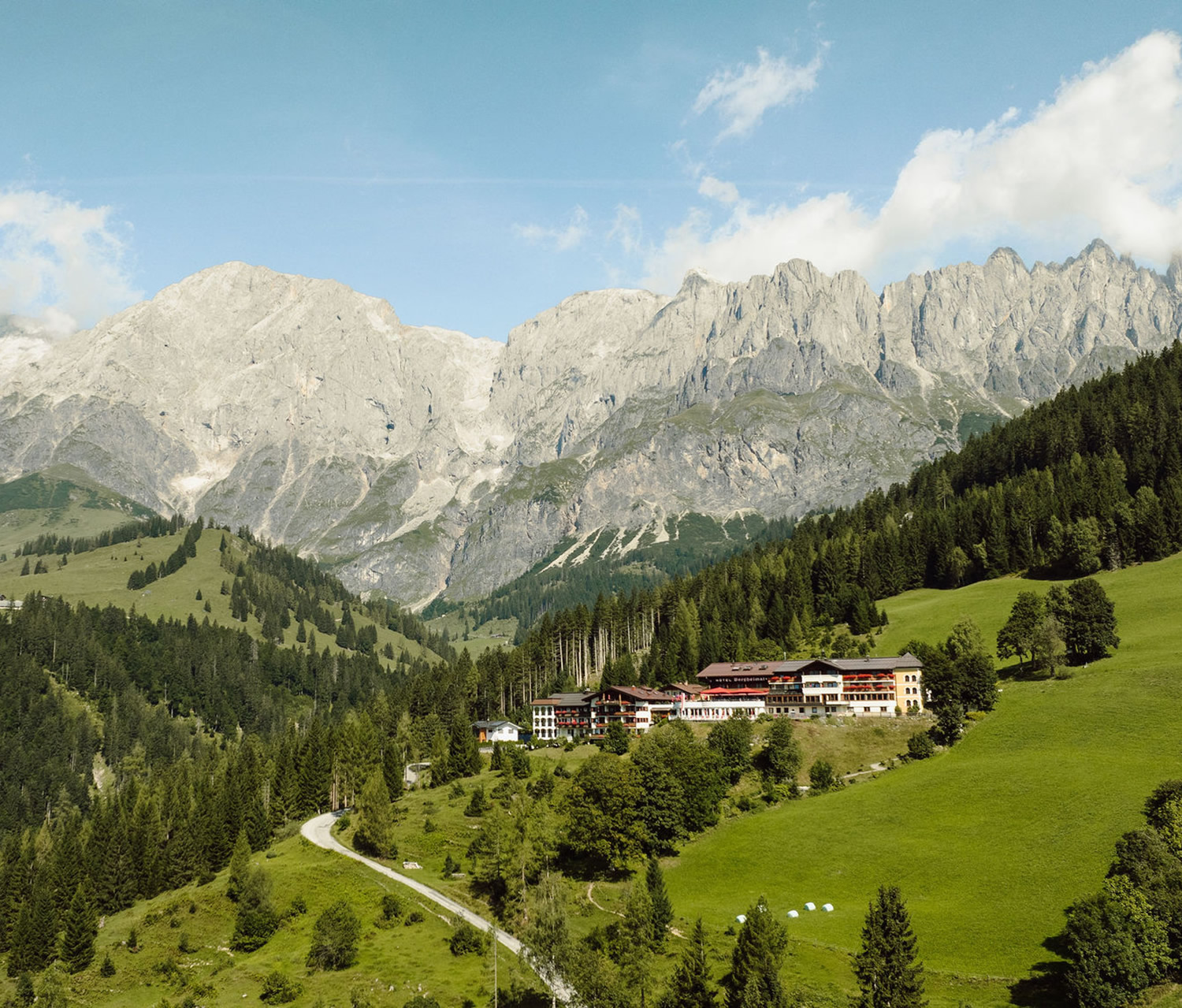 Sommerurlaub im 4 Sterne Hotel Bergheimat in Mühlbach am Hochkönig