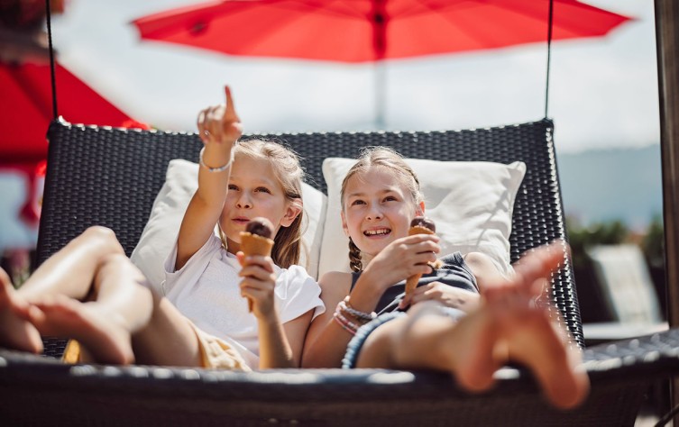 Das Eis schmeckt köstlich