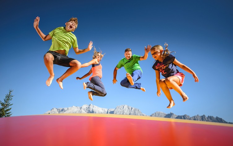 Trampolin springen